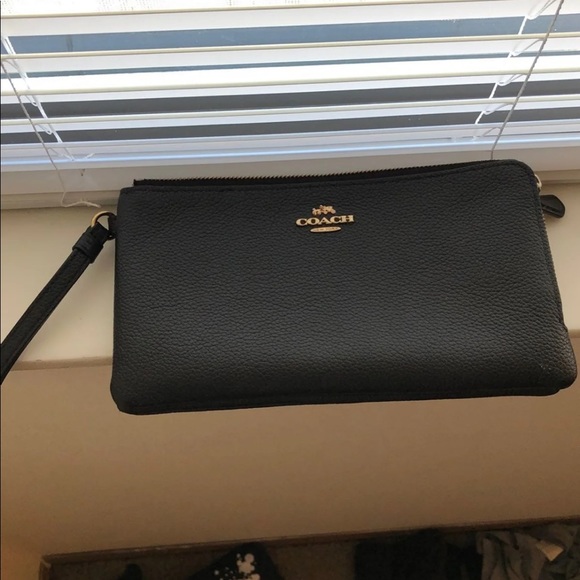 Large Coach Double Zip Wristlet - Picture 1 of 6
